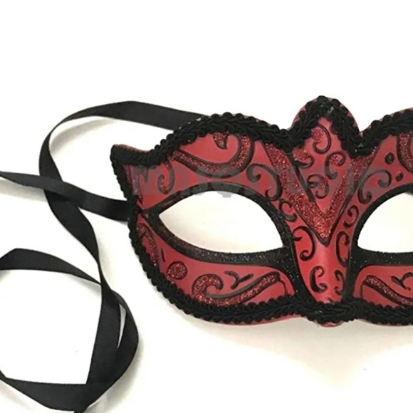 MasqStudio Girls Black Gold Silver Masquerade Ball Mask Cosplay Mardi Gras Prom - Picture 2 of 4